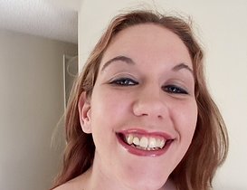 C'est la première fois qu'elle se fait enfiler par un black.